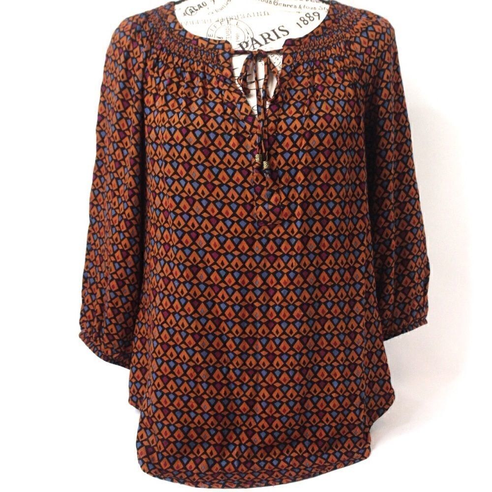 Daniel Rainn Split Tie Neck, Long Sleeve in Small